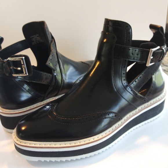 Zara Shoes - New! Zara Platforms with buckle and straps